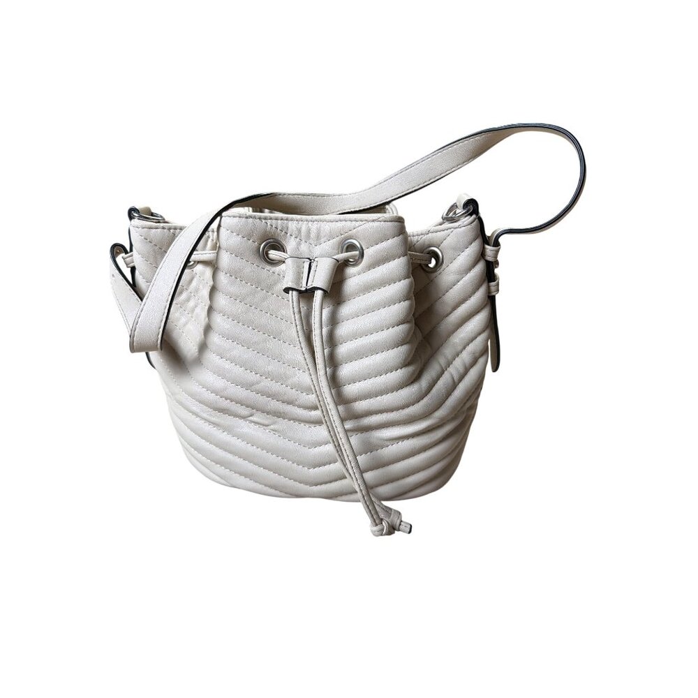 Steve Madden White Quilted Faux Leather Bucket Bag With Drawstring Closure